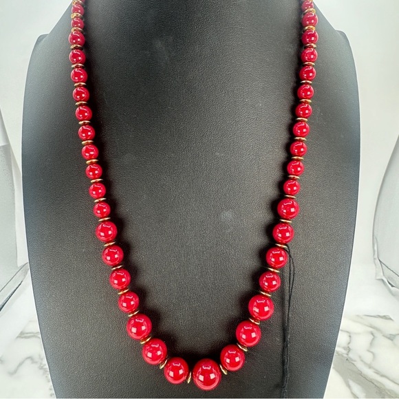 New Mona So Vintage Red Stone Necklace Natural Graduated Beads Gold Tone Spacers - Picture 11 of 11
